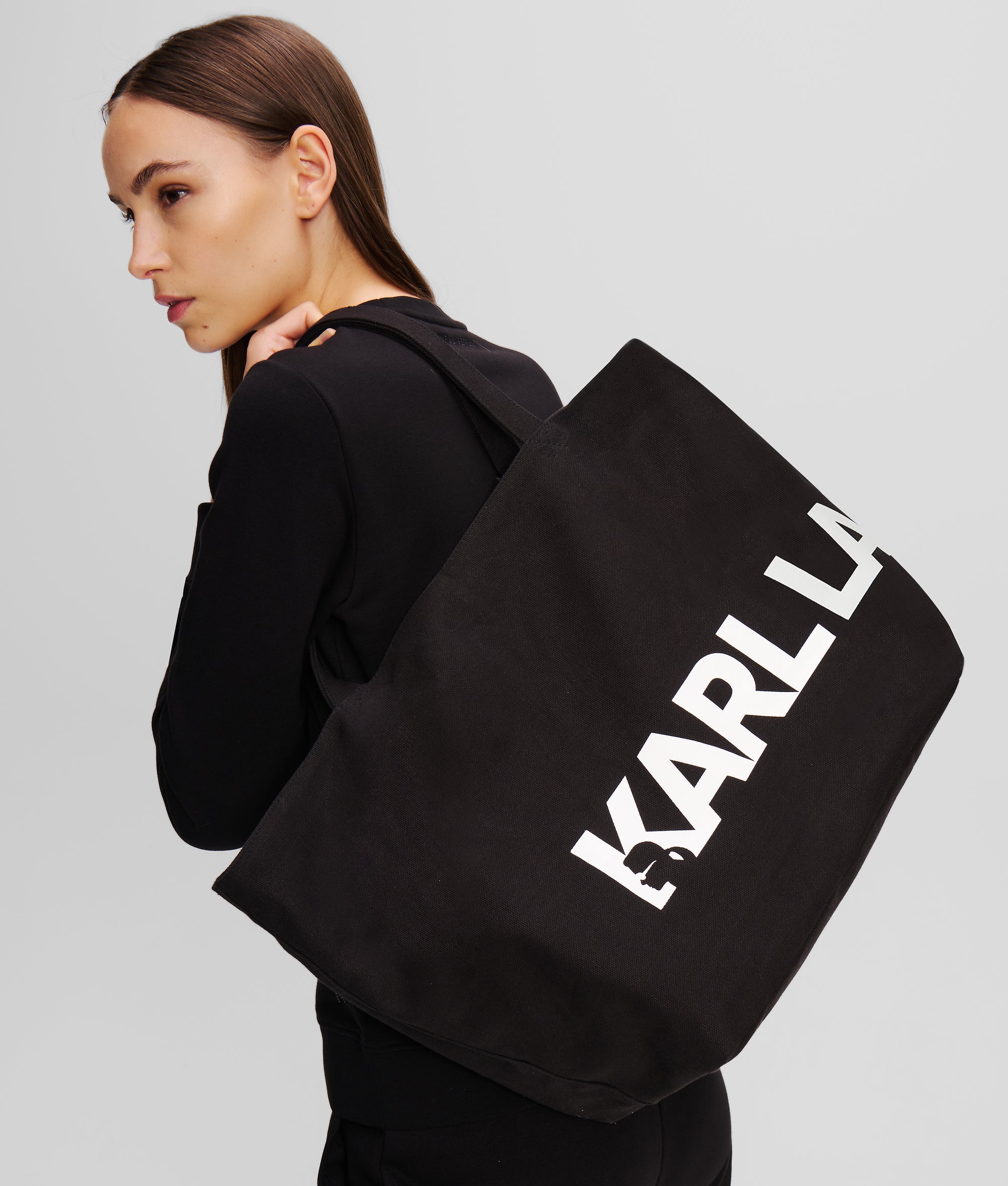 K/ESSENTIAL OVERSIZED LOGO SHOPPER - Image 2