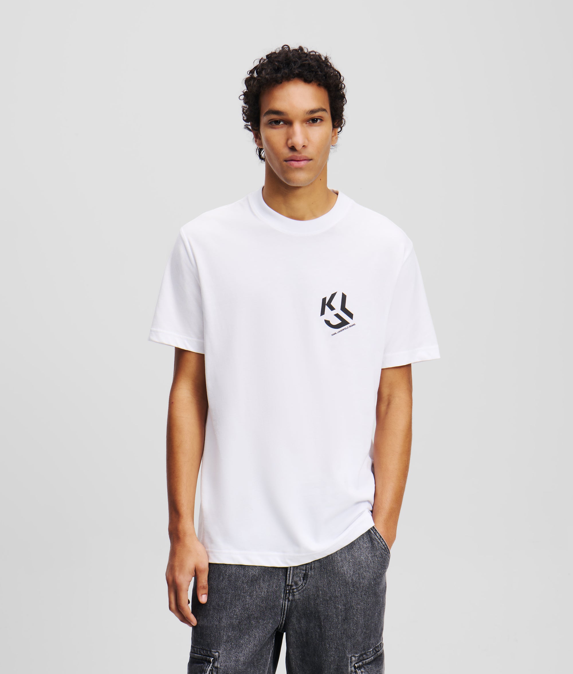 MONOGRAM T-SHIRT