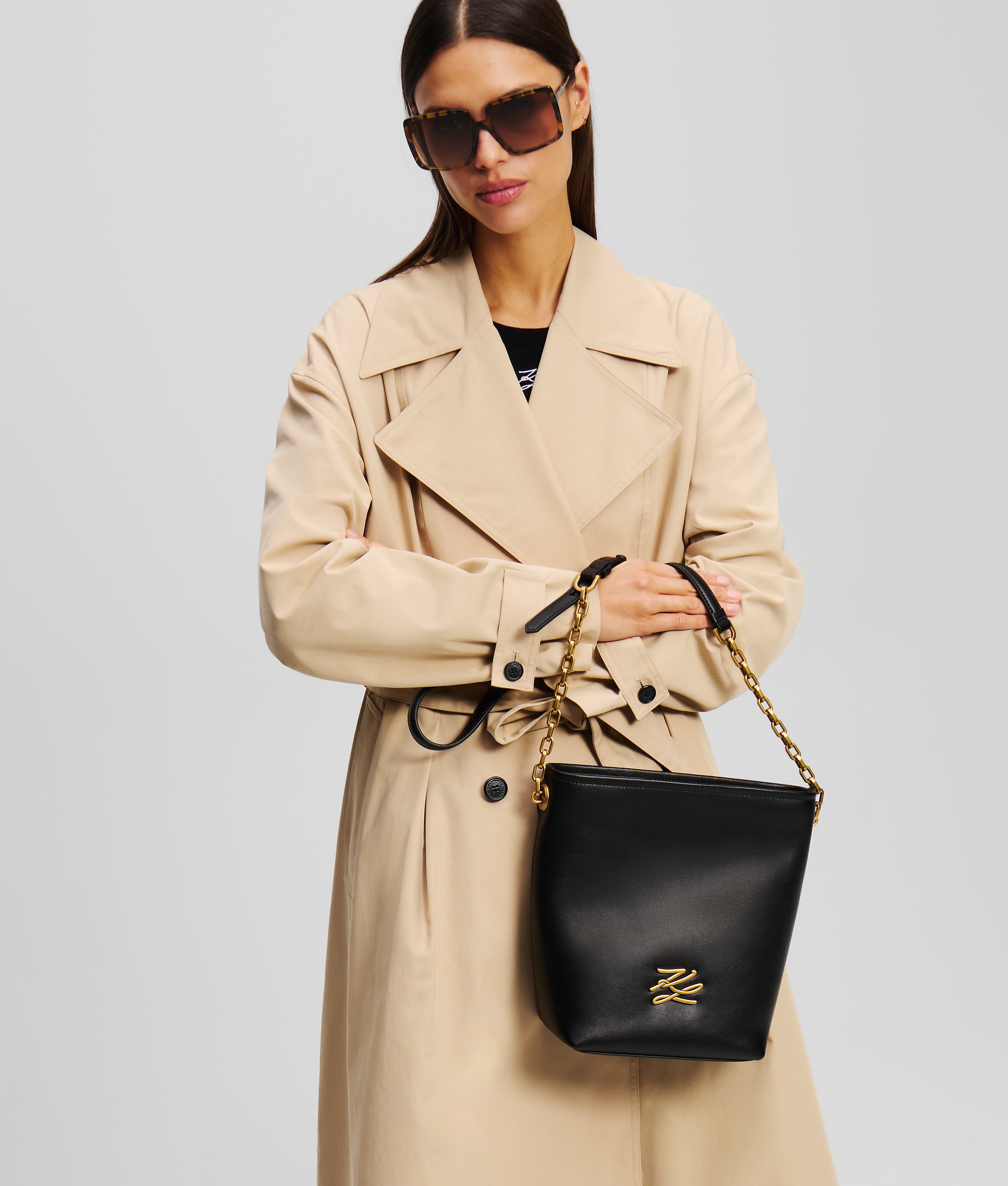 K/AUTOGRAPH SMALL BUCKET BAG - Image 2