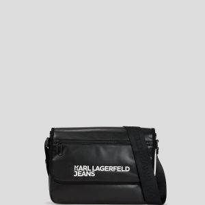 TRAVELER MESSENGER BAG