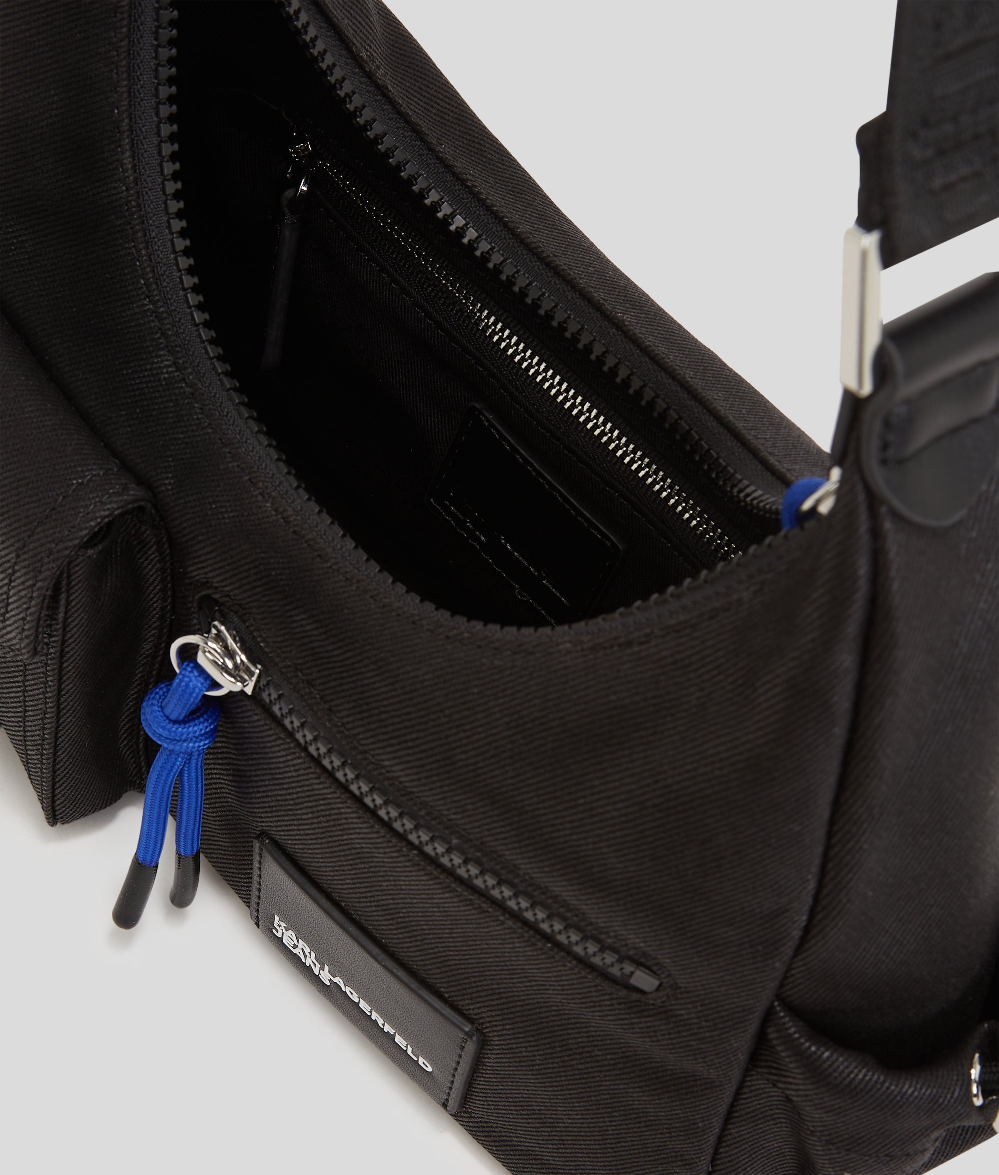 UTILITY COATED DENIM SHOULDER BAG - Image 5