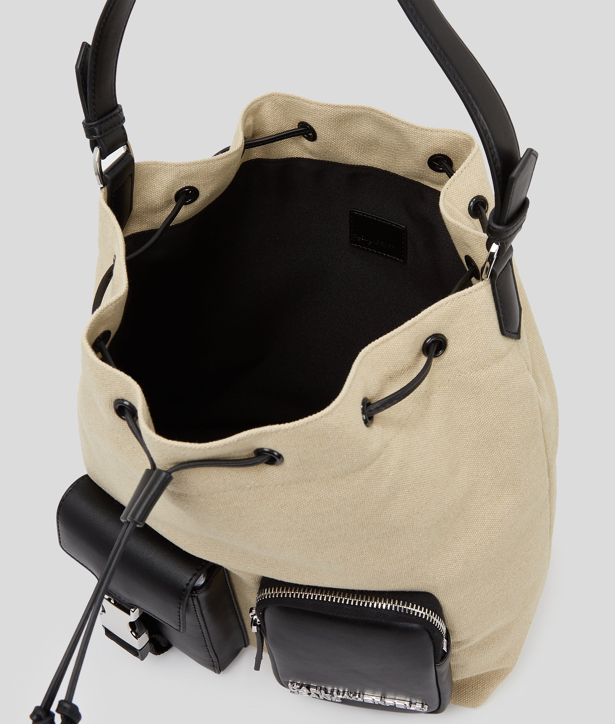 UTILITY CANVAS BUCKET BAG - Image 5