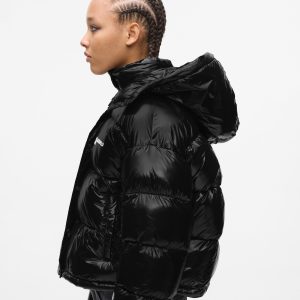 Shiny boxy puffer jacket