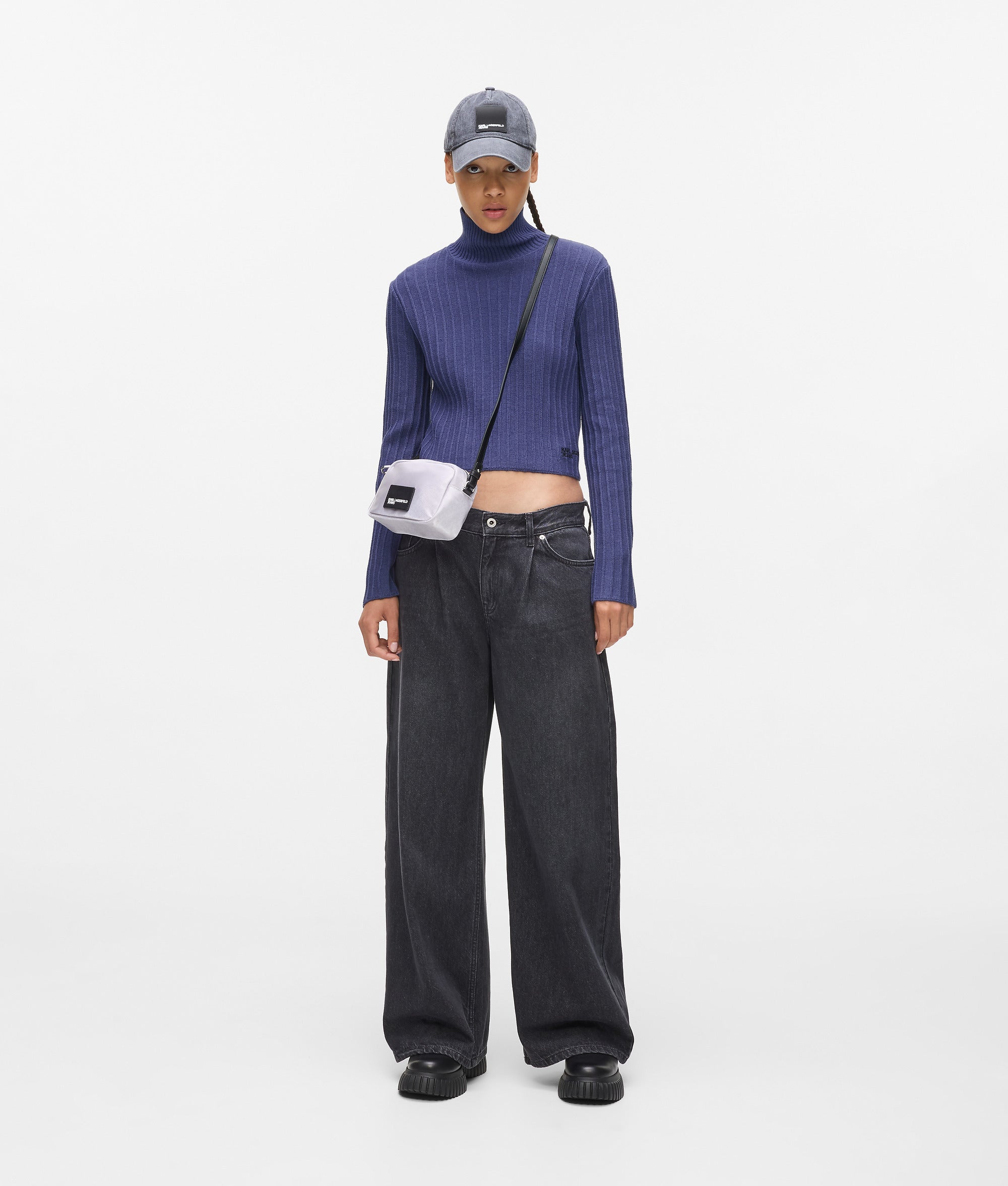 Pleated sweater - Image 4