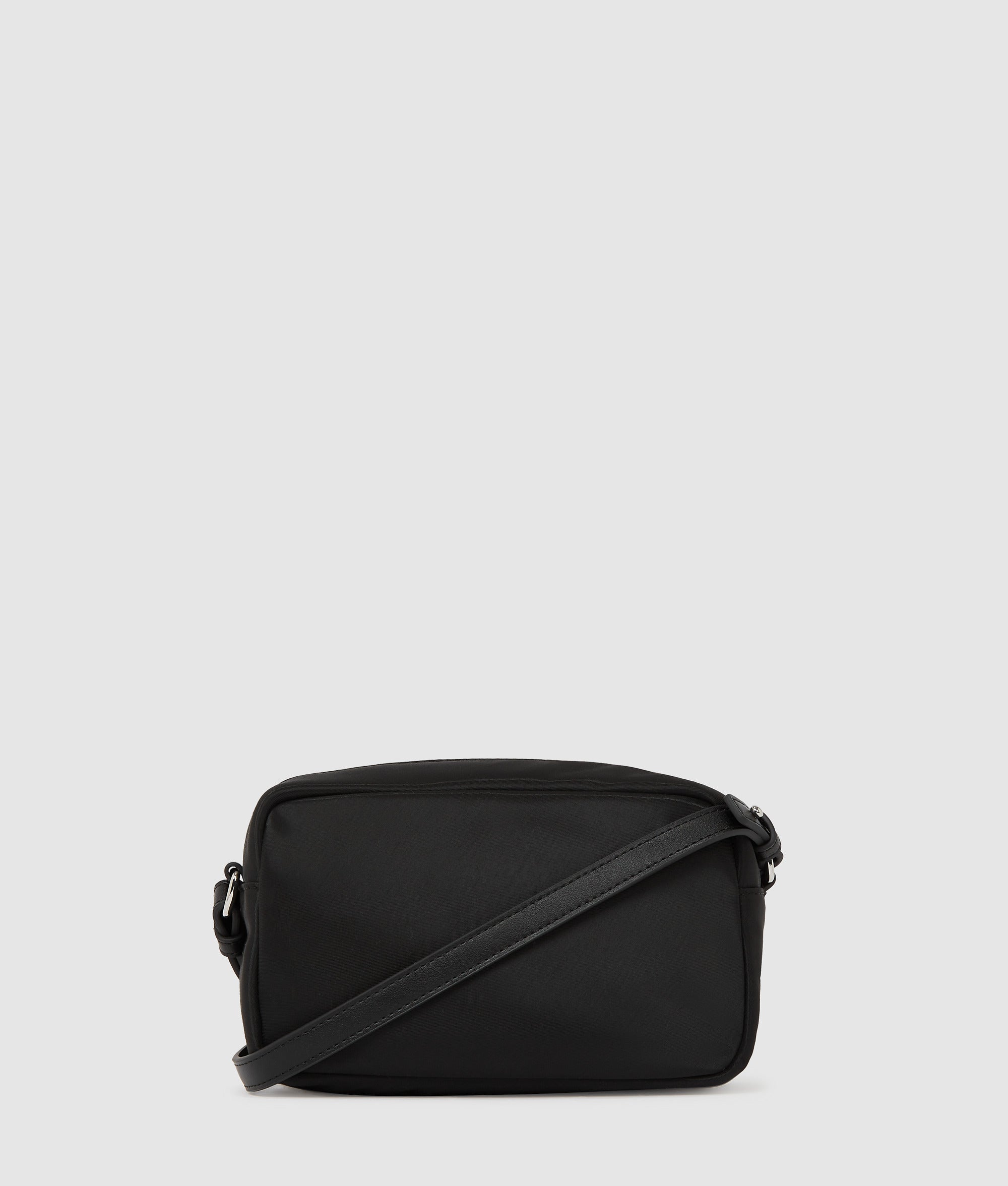 Glossy nylon camera bag - Image 4