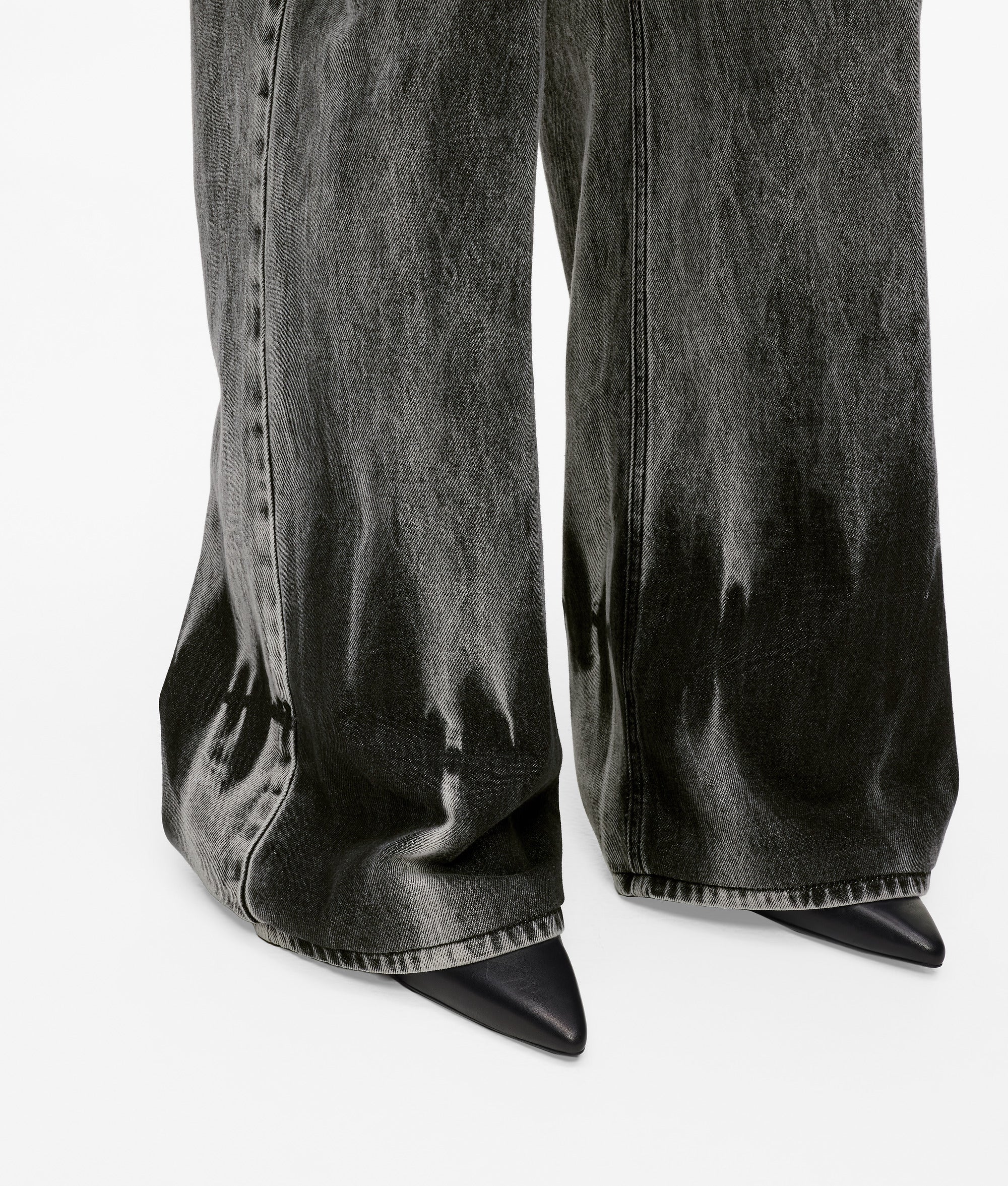 Bleached low-rise wide leg jeans - Image 2