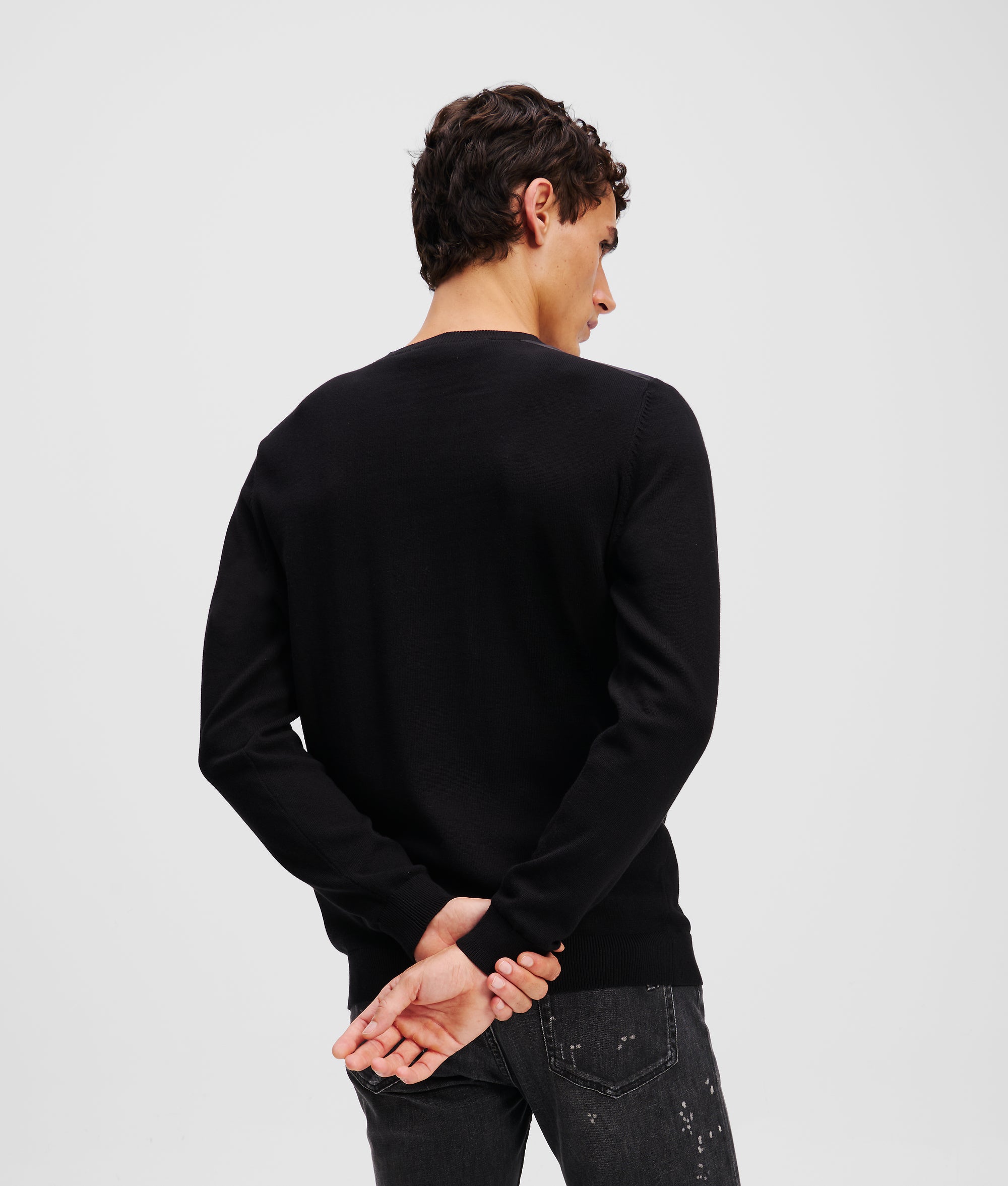 SHOULDER PANEL SWEATSHIRT - Image 2
